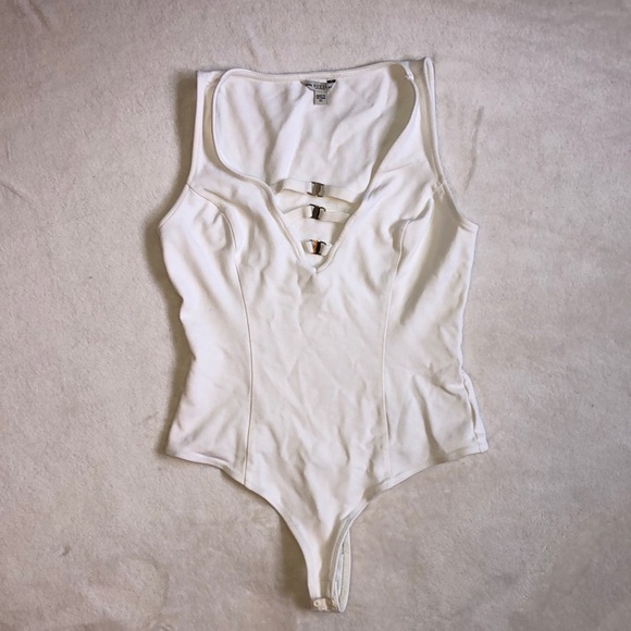Guess White V-Neck Tank Top Fitted Bodysuit - Picture 3 of 5